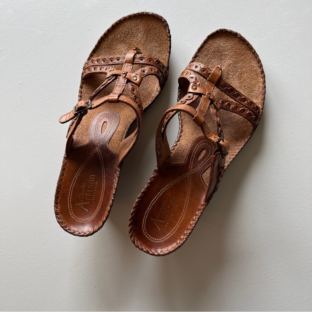 Clark’s 8.5 Artisan Collection Sago Brown Tan Leather Studded Strappy Sandal - Picture 6 of 15